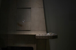 Autel votif, Work / Web portfolio ©Yumi Takeuchi et Paul Hommage